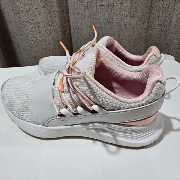 Under Armour Charged Breathe Lace Up Training Sneaker, Women's Size 6.5 - Picture 2 of 10